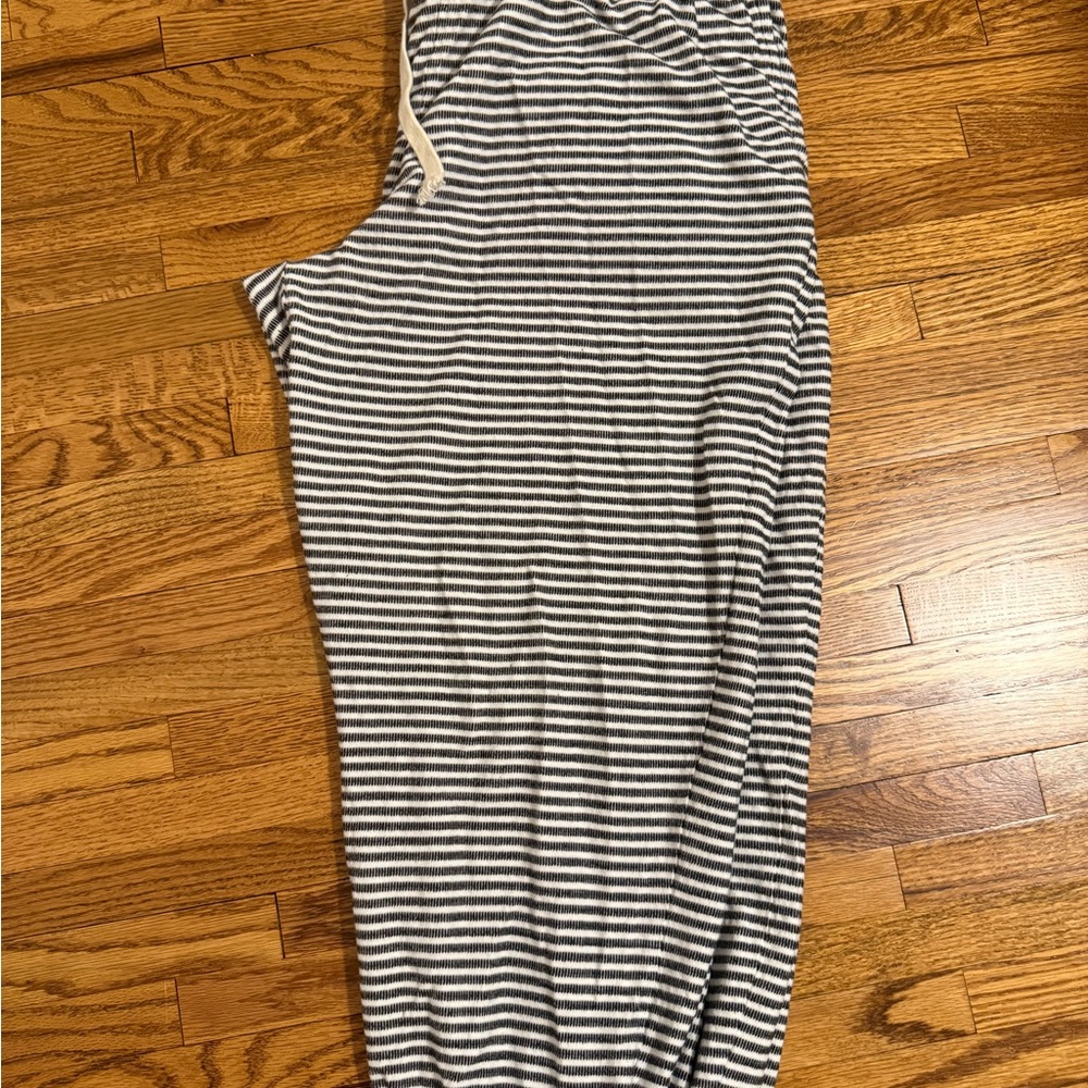 Madewell Gray and White Striped Pants